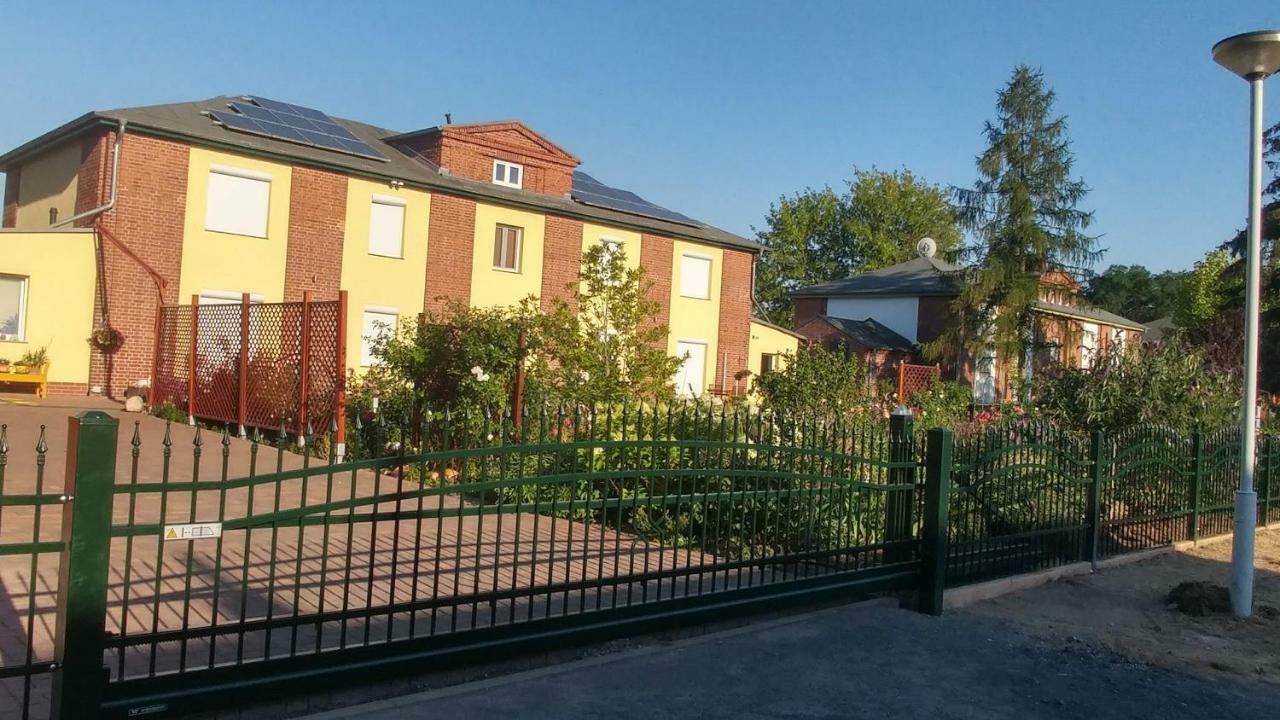 Ferienwohnungen Amselweg Brandenburg  Exterior foto